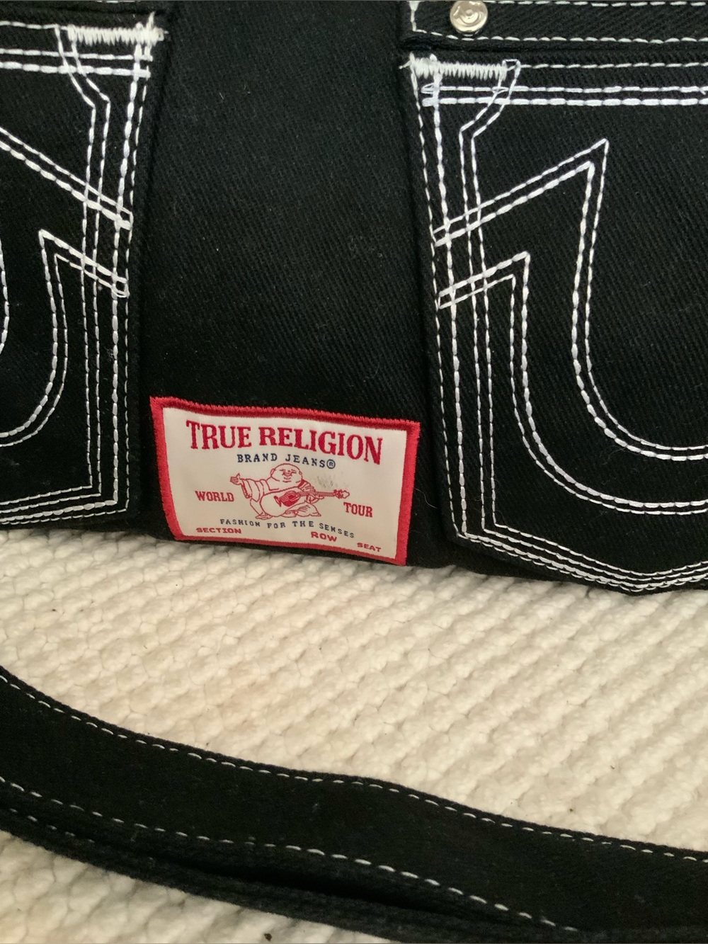 TRUE RELIGION - Picture 2 of 13